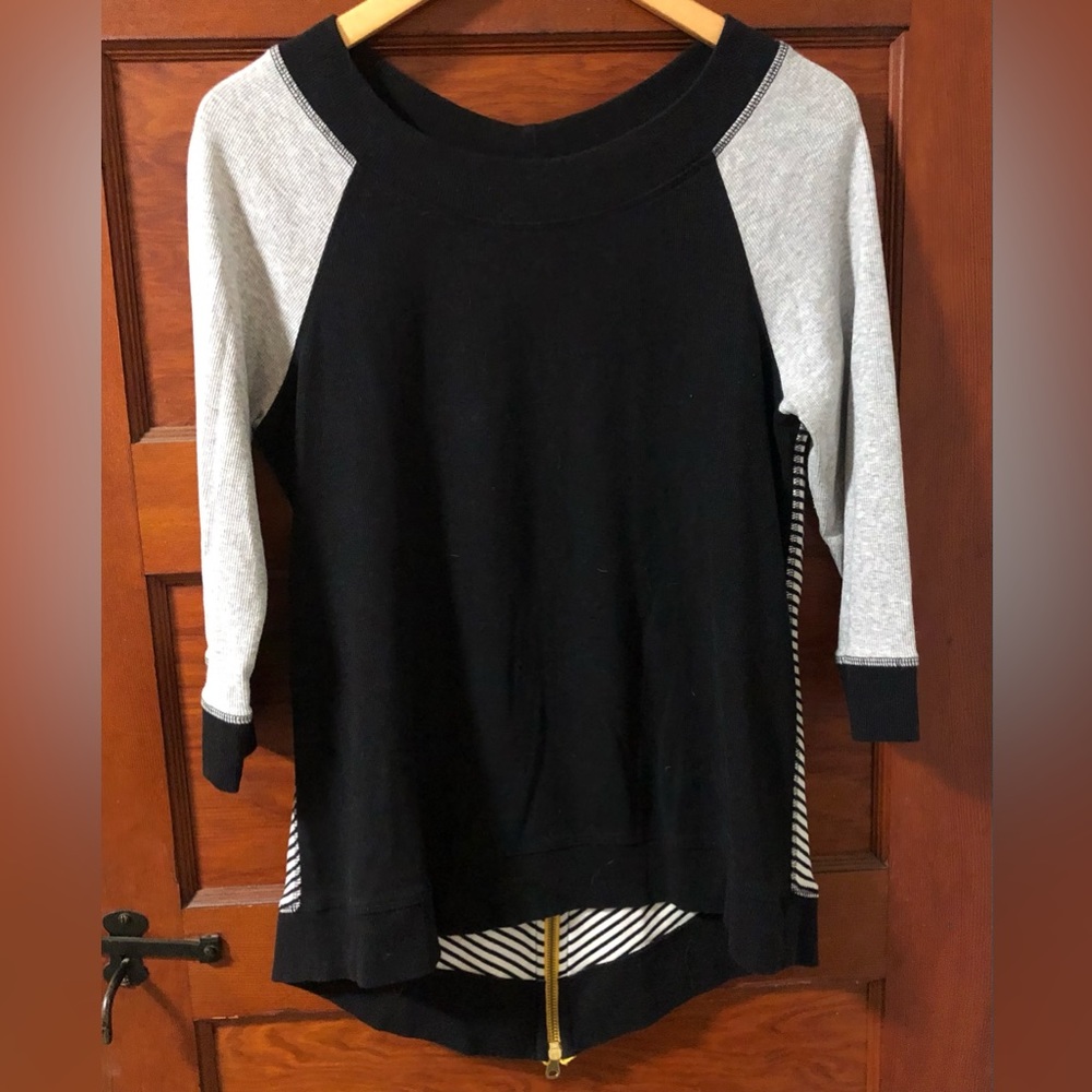 Zenergy by Chico’s Sweater Size 1 Black